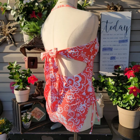 BEACH HOUSE ♡ Gorgeous Coral 'n White Strap(Less) Tie Back Adj Swimsuit 12
